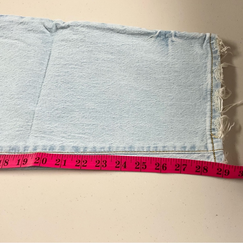 Universal Thread Light Blue Denim Jeans Distressed - Picture 14 of 16